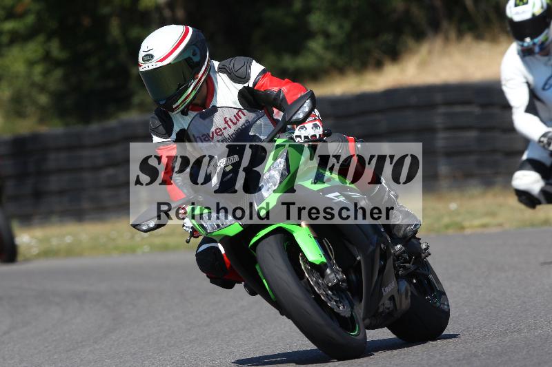 Archiv-2022/50 09.08.2022 MSS und TÖFF Track Day ADR/Gruppe gelb/team